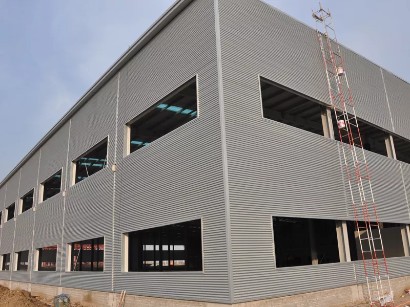 Bini Prefabbrikat tal-Maħżen tal-Metall