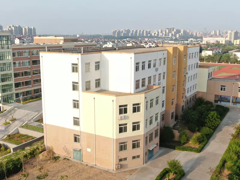 Bini tal-Iskejjel Prefabbrikat tal-Azzar